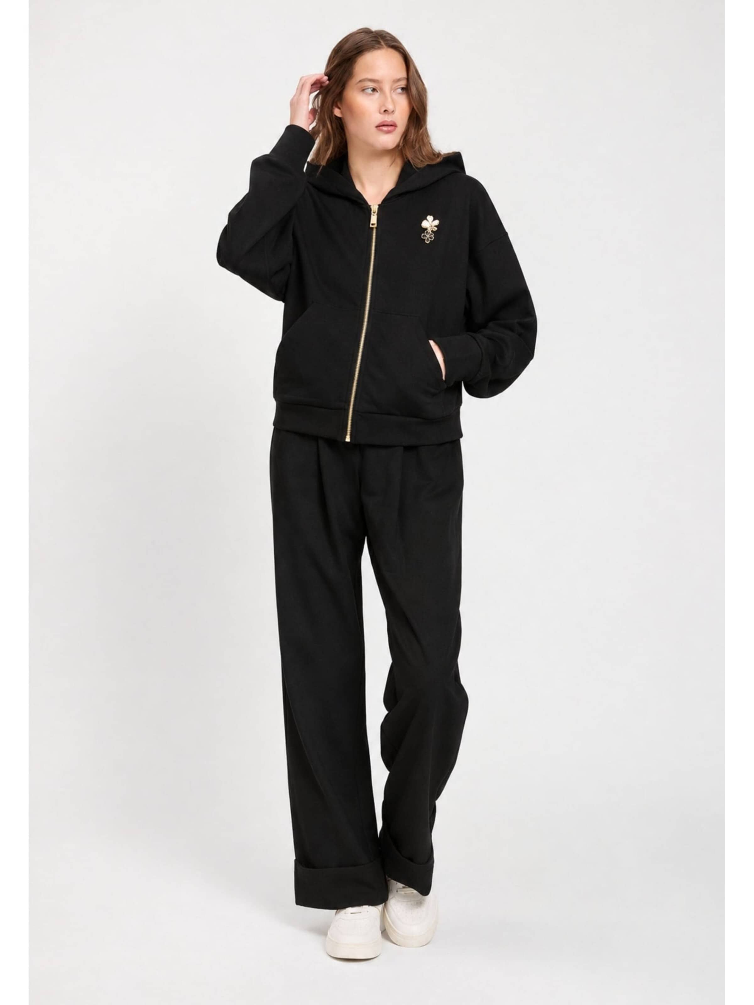 Twinset Träningsdräkt 'Tracksuit Set with Sweatshirt and Wide Leg Trousers' i svart