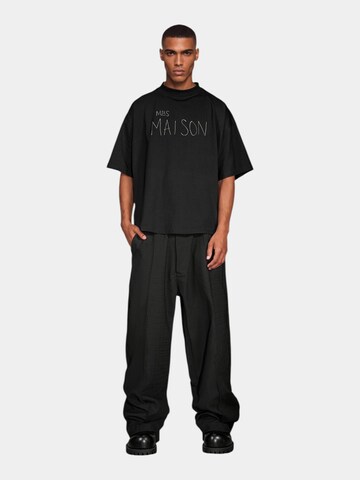 Maglietta 'Heure Noire T-Shirt - T17688' di Made By Society in nero