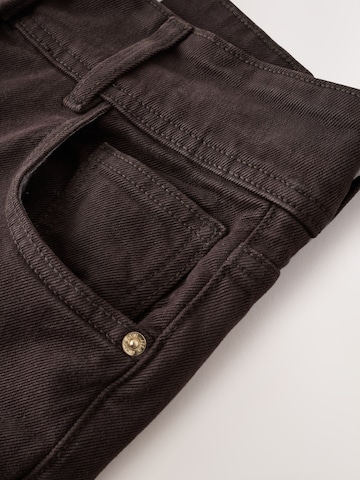 Next Wide Leg Jeans in Braun