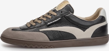 Sneaker bassa 'DE ZALER 03' di Floris van Bommel in nero: frontale