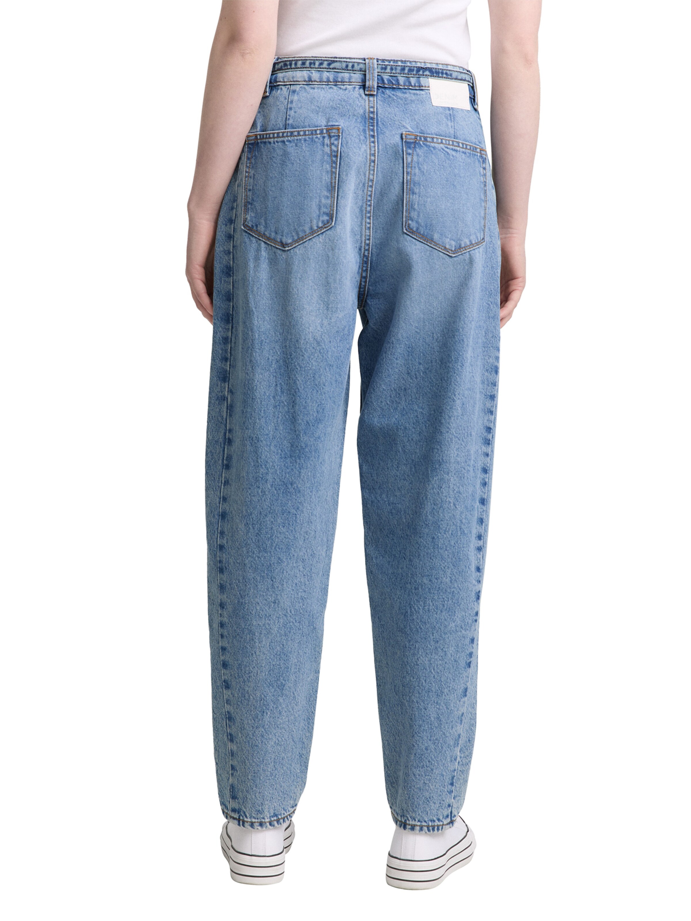 TOM TAILOR DENIM Tapered Jeans 'Adea' in Blau