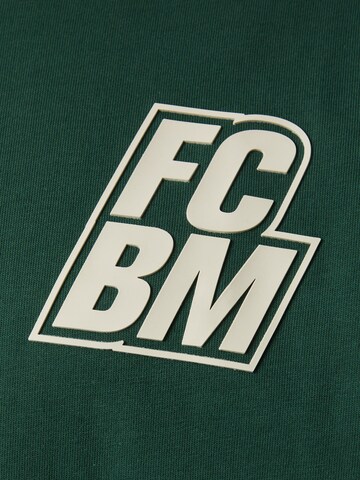 Tricou 'Danilo' de la FCBM pe verde