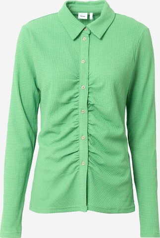NÜMPH Blouse 'GATHER' in Green: front