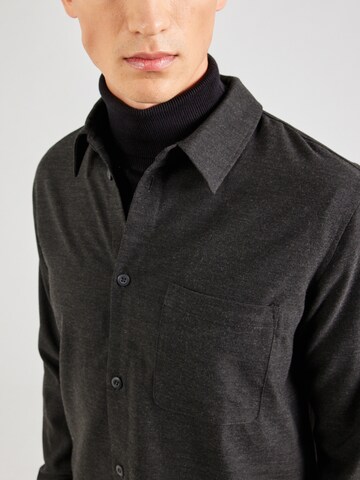 TRAPP - Ajuste regular Camisa en gris