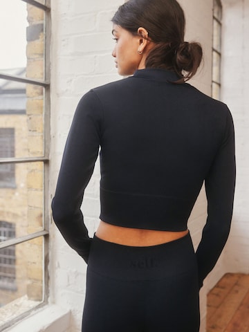 Maglietta di self. in nero