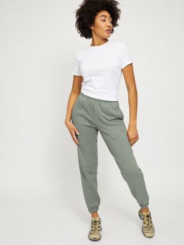 mazine Loose fit Pants ' Maple Sweat Pants ' in Green