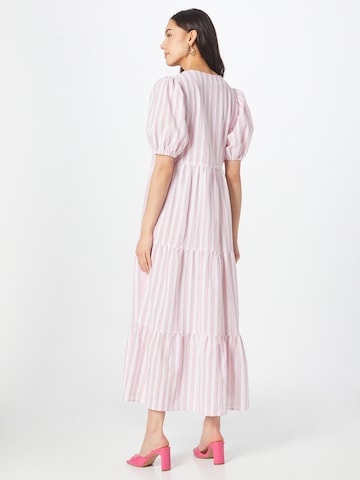 Robe-chemise 'Sue' FRNCH PARIS en rose