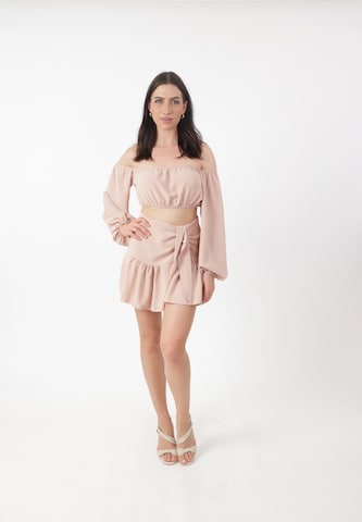 Gonna di Elara in rosa: frontale