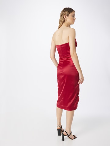Robe de cocktail 'KIRA' Bardot en rouge