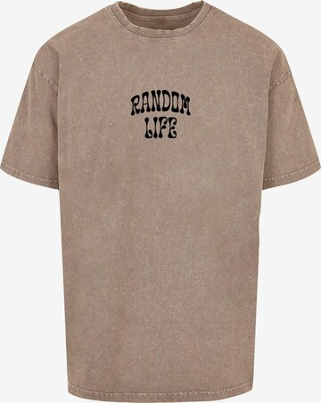 Merchcode T-Shirt 'Random Life' in Braun: predná strana