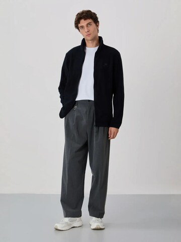 Giacca di pile di Tommy Life in grigio