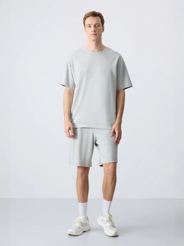 Survêtement Tommy Life en gris : devant