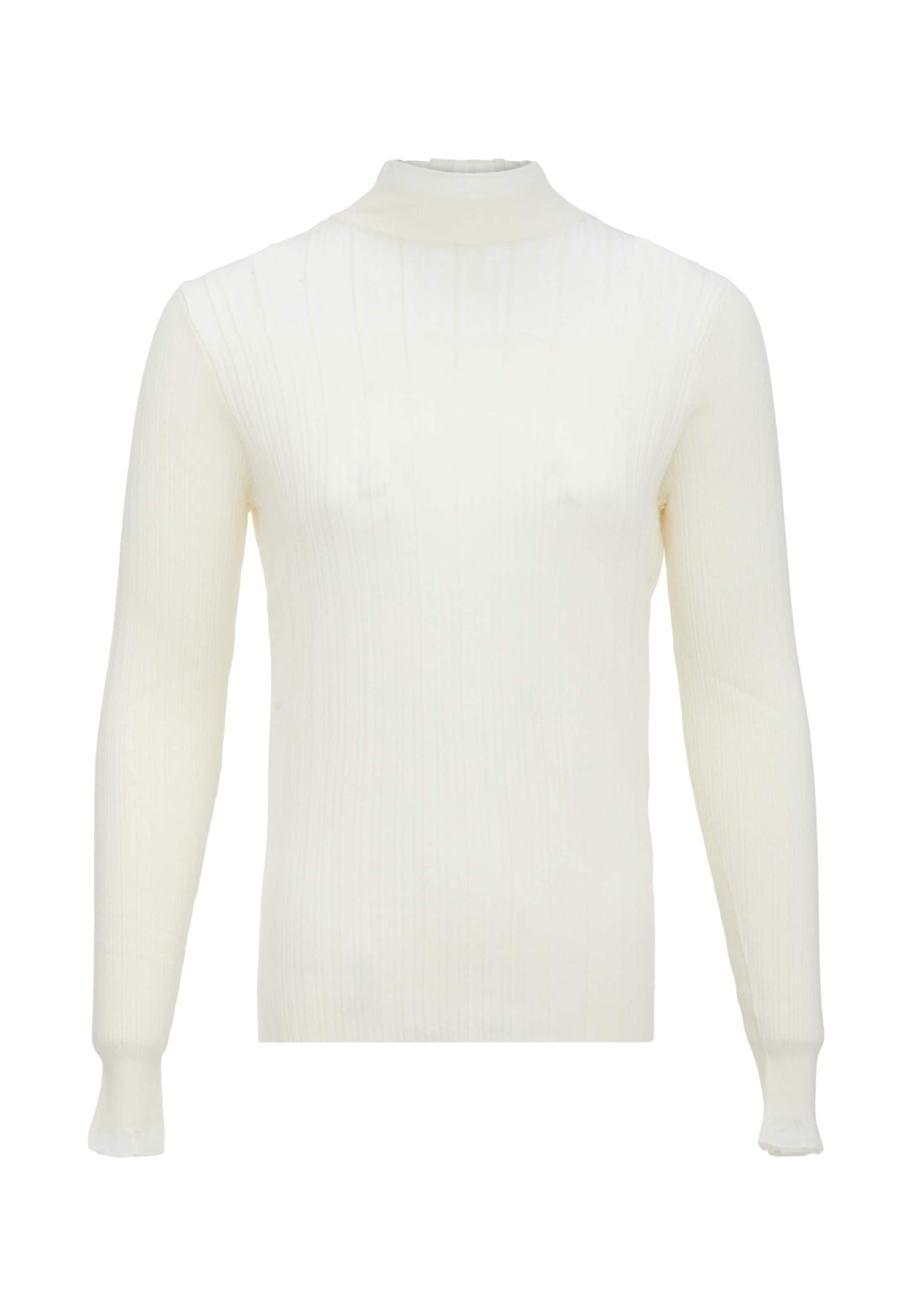 nelice Sweater in White: front