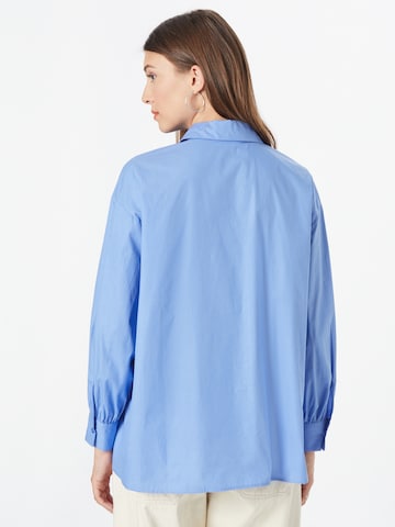 Wallis - Blusa em azul