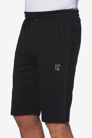 JP1880 Regular Shorts in Schwarz