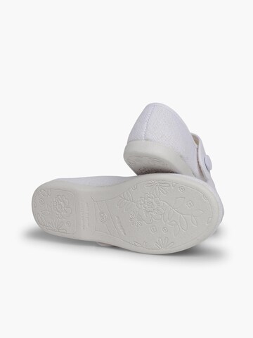 Pisamonas - Bailarina en blanco