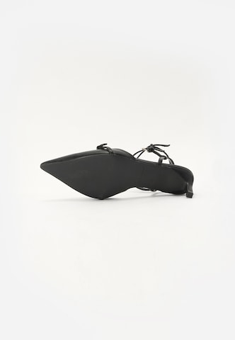 Escarpins 'TESSSA' CALL IT SPRING en noir