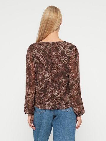 Bluză de la Abercrombie & Fitch pe maro