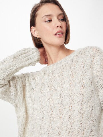 Molly BRACKEN Sweater in White