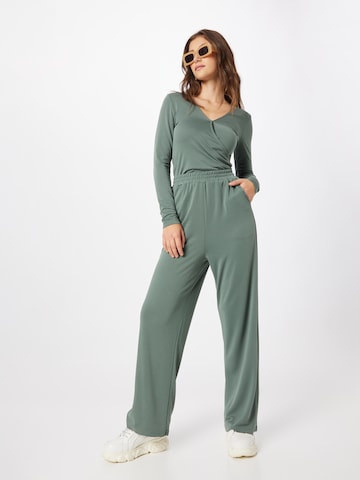 ABOUT YOU Wide leg Pants 'HEGE' in Green