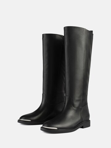 Botine 'WALK THE LINE' de la L37 HANDMADE SHOES pe negru