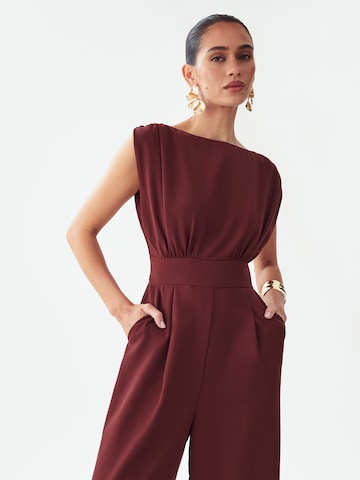 Tuta jumpsuit 'Sumi' di Willa in rosso
