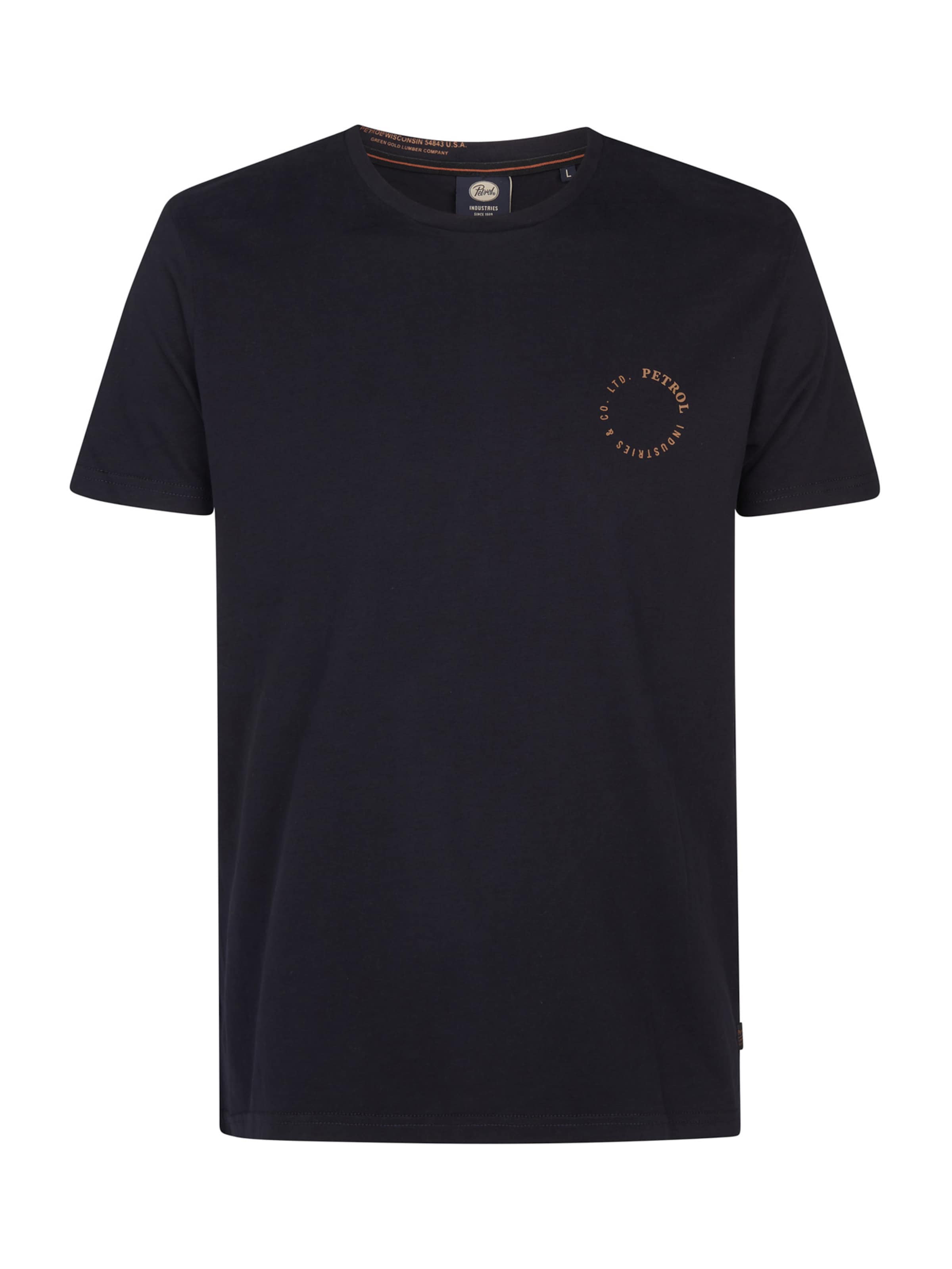 Petrol Industries Тениска в черно: отпред