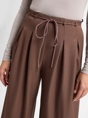 YAS Wide leg Bandplooibroek ' Camma ' in Bruin
