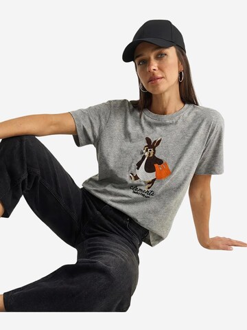 Bianco Lucci T-Shirts in Grau