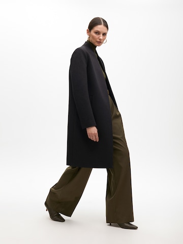 Manteau mi-saison Lola Casademunt en gris