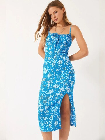 Bianco Lucci - Vestido em azul: frente