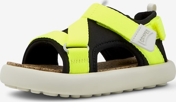 Chaussures ouvertes 'Pelotas Flota' CAMPER en jaune : devant