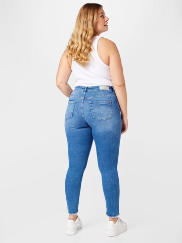 ONLY Carmakoma Skinny Jeans 'Willy' i blå
