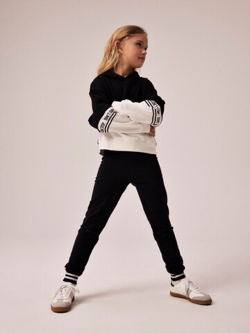 NAME IT Tapered Hose 'NODAVINA' in Schwarz