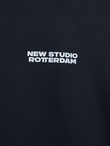 Pull&Bear Sweatshirt in Blau