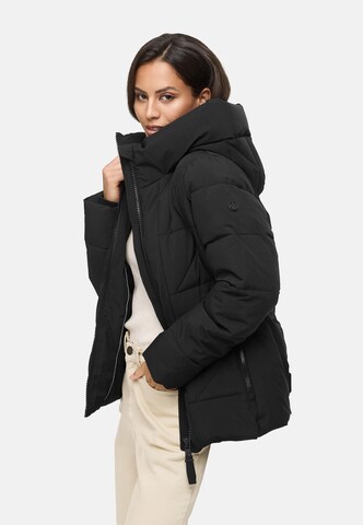 MARIKOO Winterjas 'Kuschelnasee 16' in Zwart