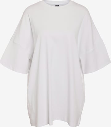 Noisy May Curve - Vestido 'NMMOCCA' en blanco: frente