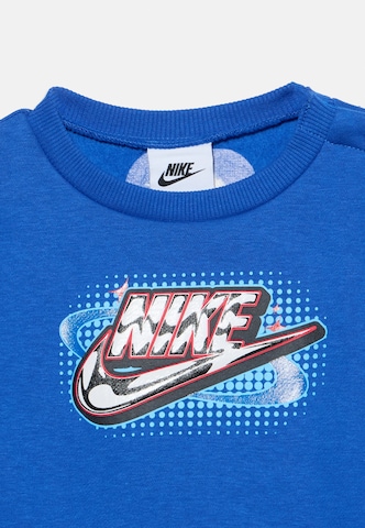 Trening de la Nike Sportswear pe albastru