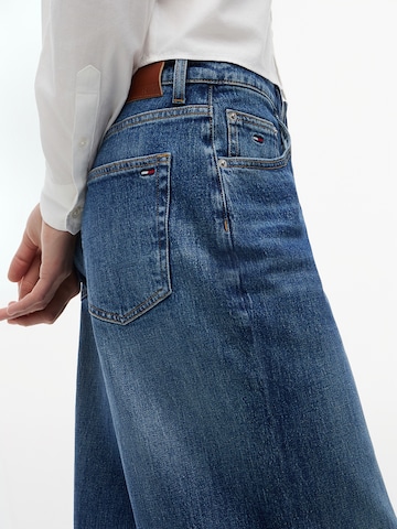 Wide leg Jeans 'CHARLIE' de la Tommy Jeans pe albastru