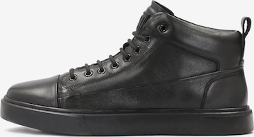 Kazar Sneakers in Black: front