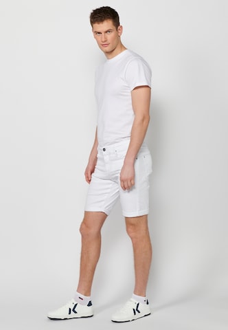 KOROSHI Slimfit Jeans i hvid
