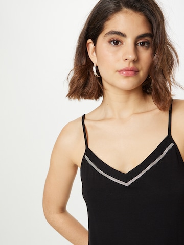 ABOUT YOU Top 'Raquel' in Black