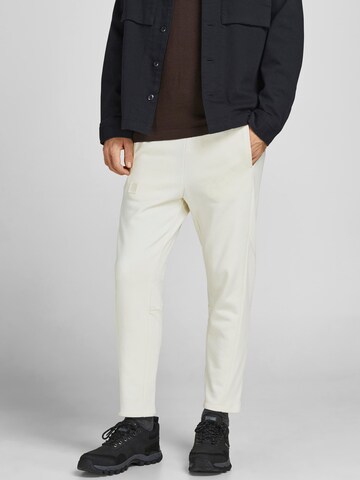 JACK & JONES Tapered Trousers 'Ace Studio' in Beige: front