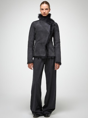 V S P Vinterjakke 'Adila' i grå