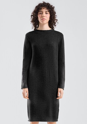 QS Jurk in Zwart: voorkant