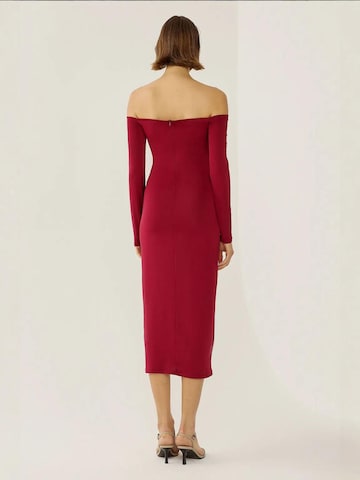 Hiccup - Vestido em vermelho