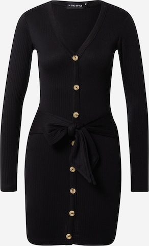 Robe 'CARYS WHITTAKER' In The Style en noir : devant