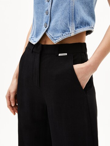 Loosefit Pantalon 'CAARUNUS' ARMEDANGELS en noir