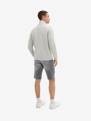 TOM TAILOR Regular Shorts 'Josh' in Grau