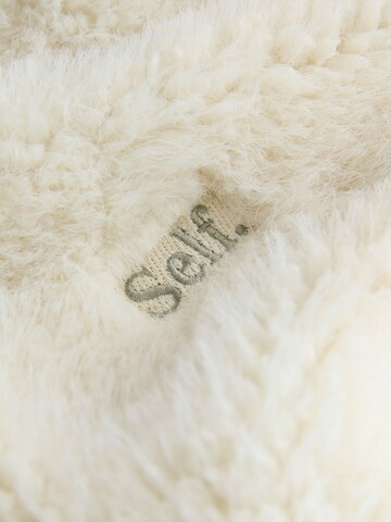 Giacca di pile di self. in bianco